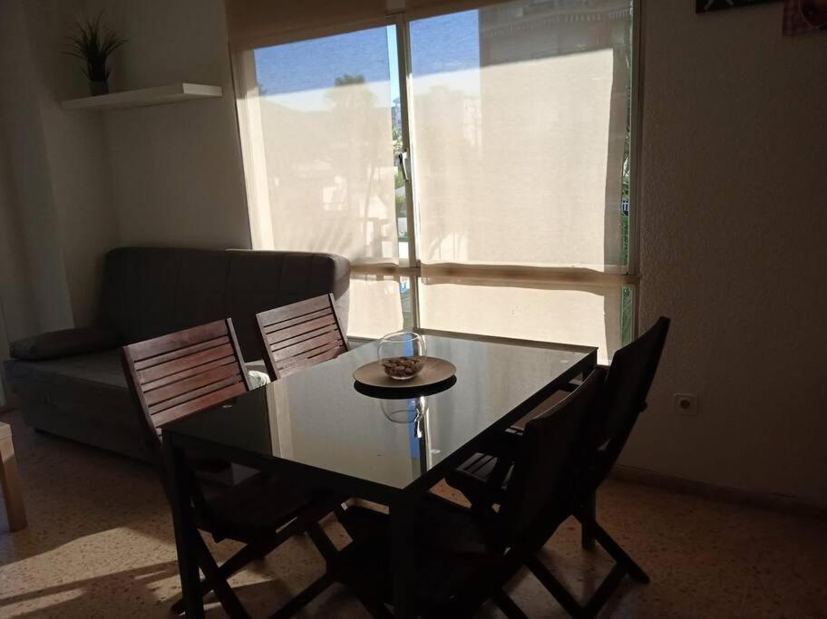 Apartamento En Benicasim Con Piscina Lägenhet Benicàssim Exteriör bild